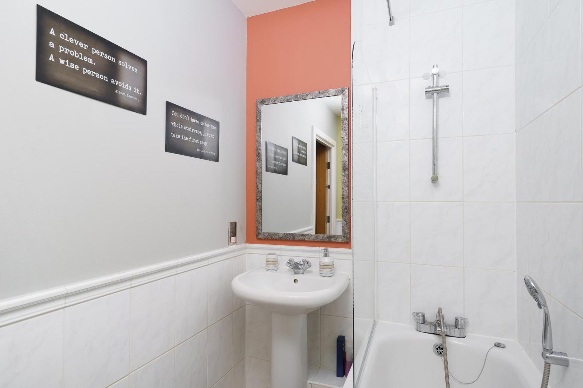 Apartamento St George Wharf Londres Exterior foto